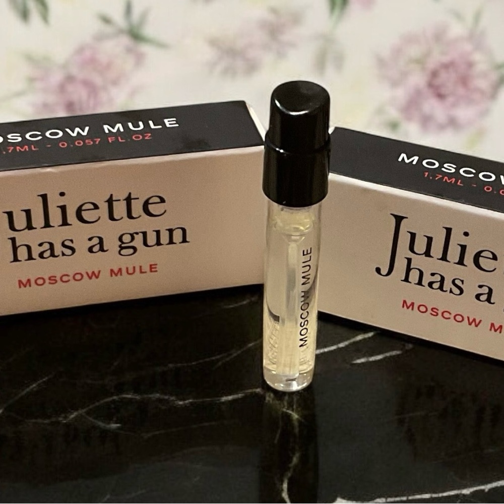 JULIETTE HAS A GUN MOSCOW MULE 2 PC EAU DE TOILETTE TRAVEL SPRAY